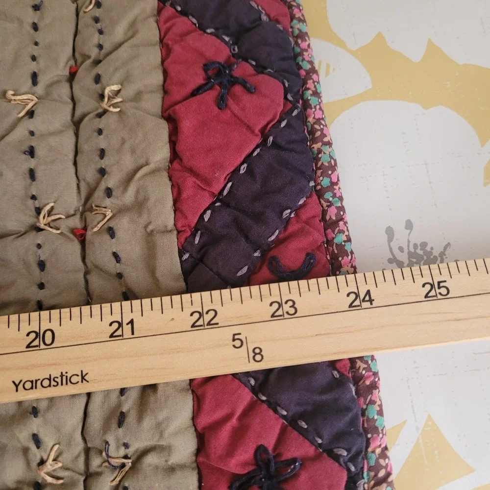 Vintage Potterybarn (1) Euro Sham Black Floral Hand Stitched quilted Plaid 24x25
